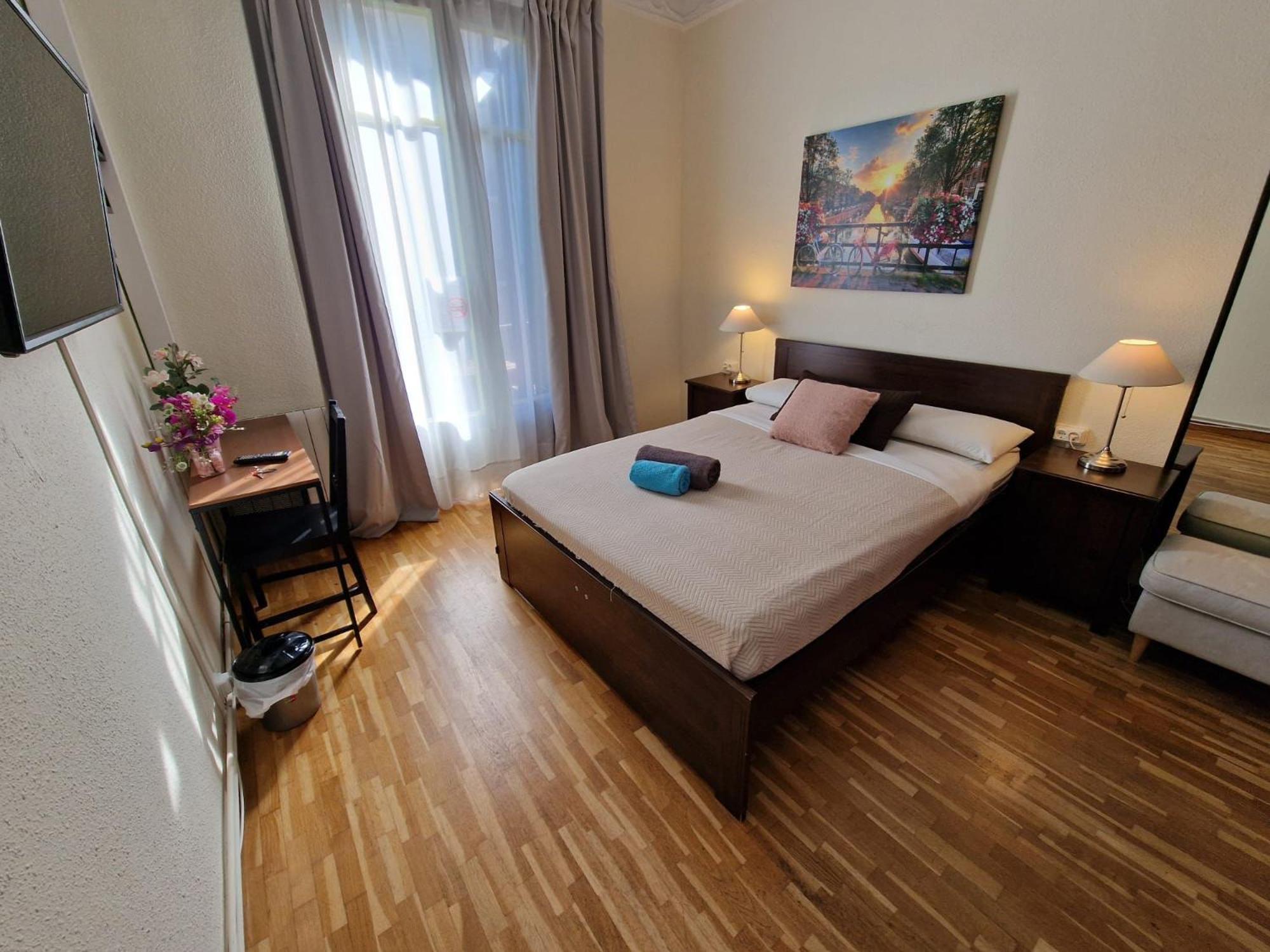 Rooms Aribau บาร์เซโลนา ภายนอก รูปภาพ