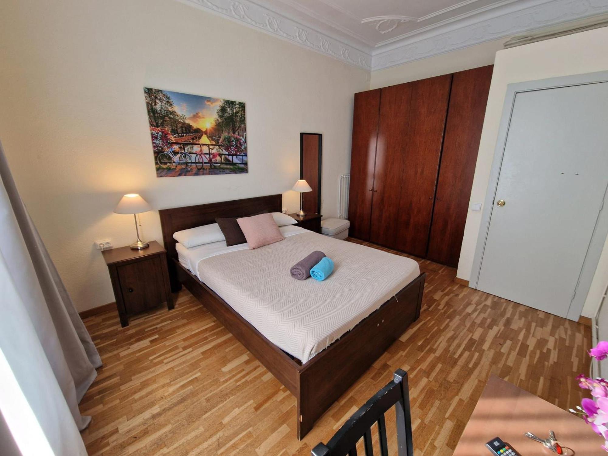 Rooms Aribau บาร์เซโลนา ภายนอก รูปภาพ