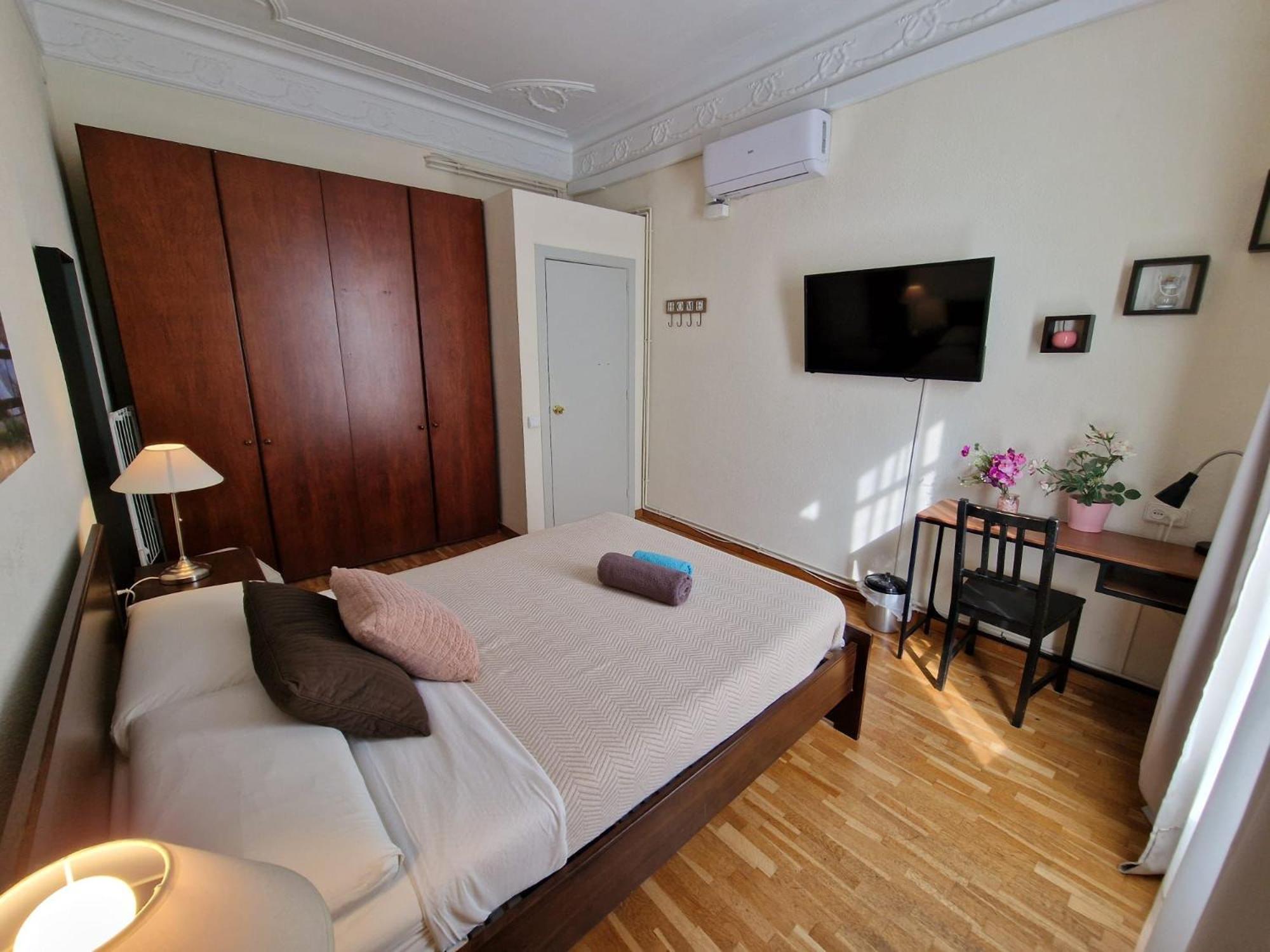 Rooms Aribau บาร์เซโลนา ภายนอก รูปภาพ