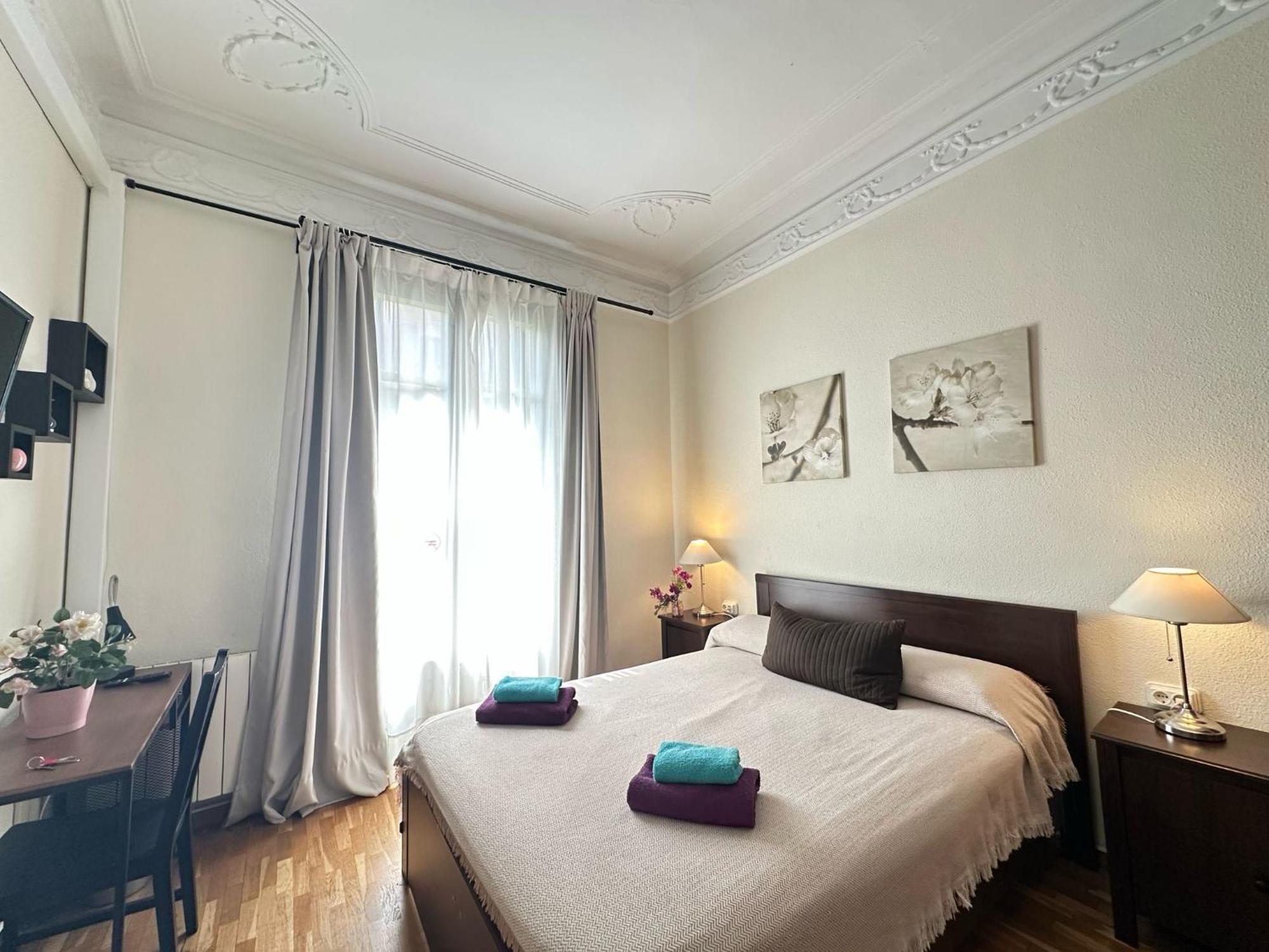 Rooms Aribau บาร์เซโลนา ภายนอก รูปภาพ