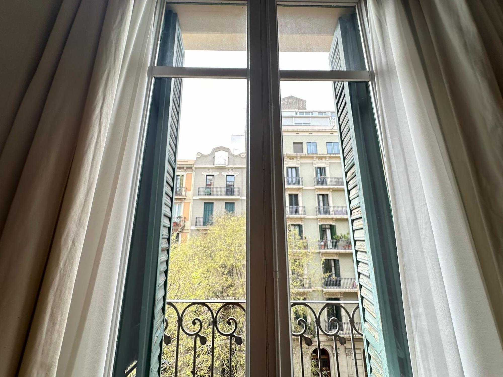 Rooms Aribau บาร์เซโลนา ภายนอก รูปภาพ