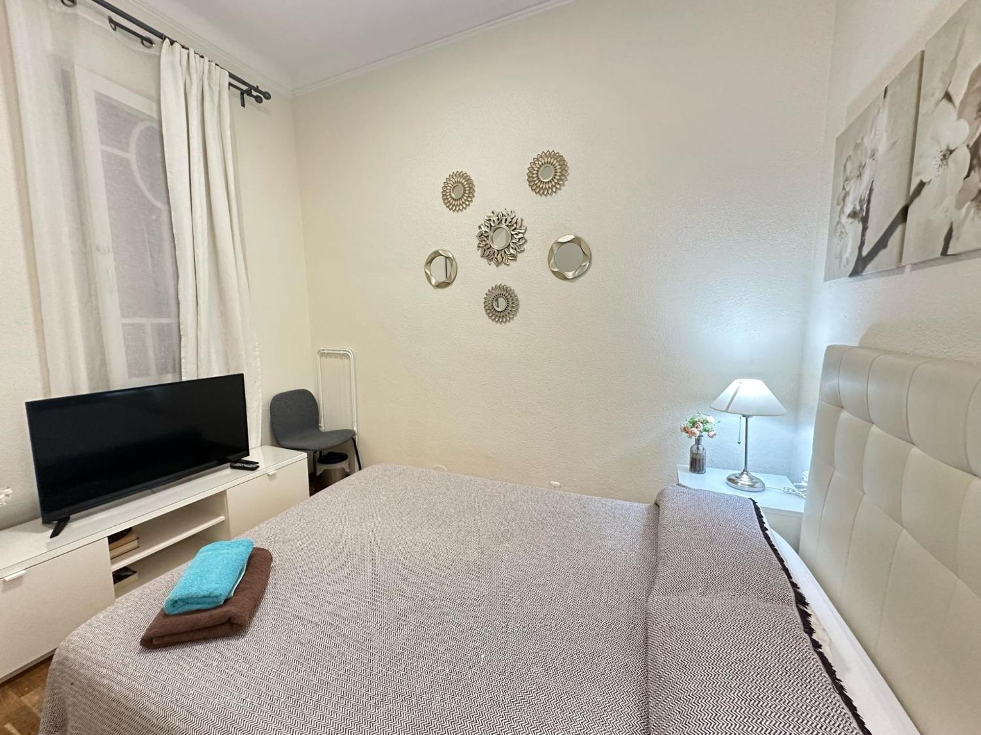 Rooms Aribau บาร์เซโลนา ภายนอก รูปภาพ